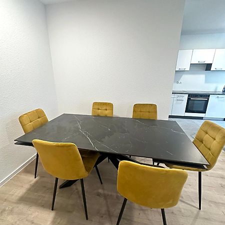 Seductive Apt, With High Class Stuttgart Bagian luar foto