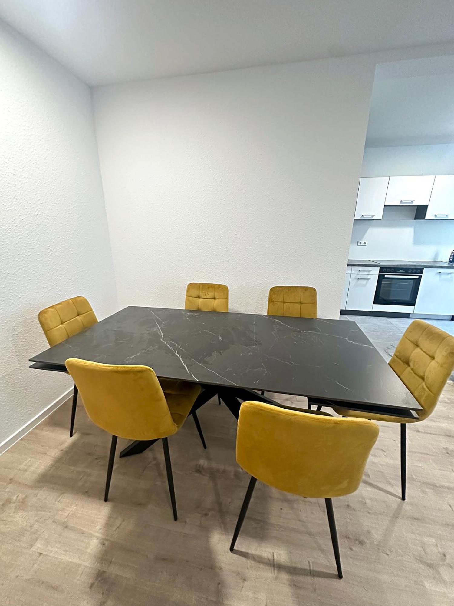 Seductive Apt, With High Class Stuttgart Bagian luar foto