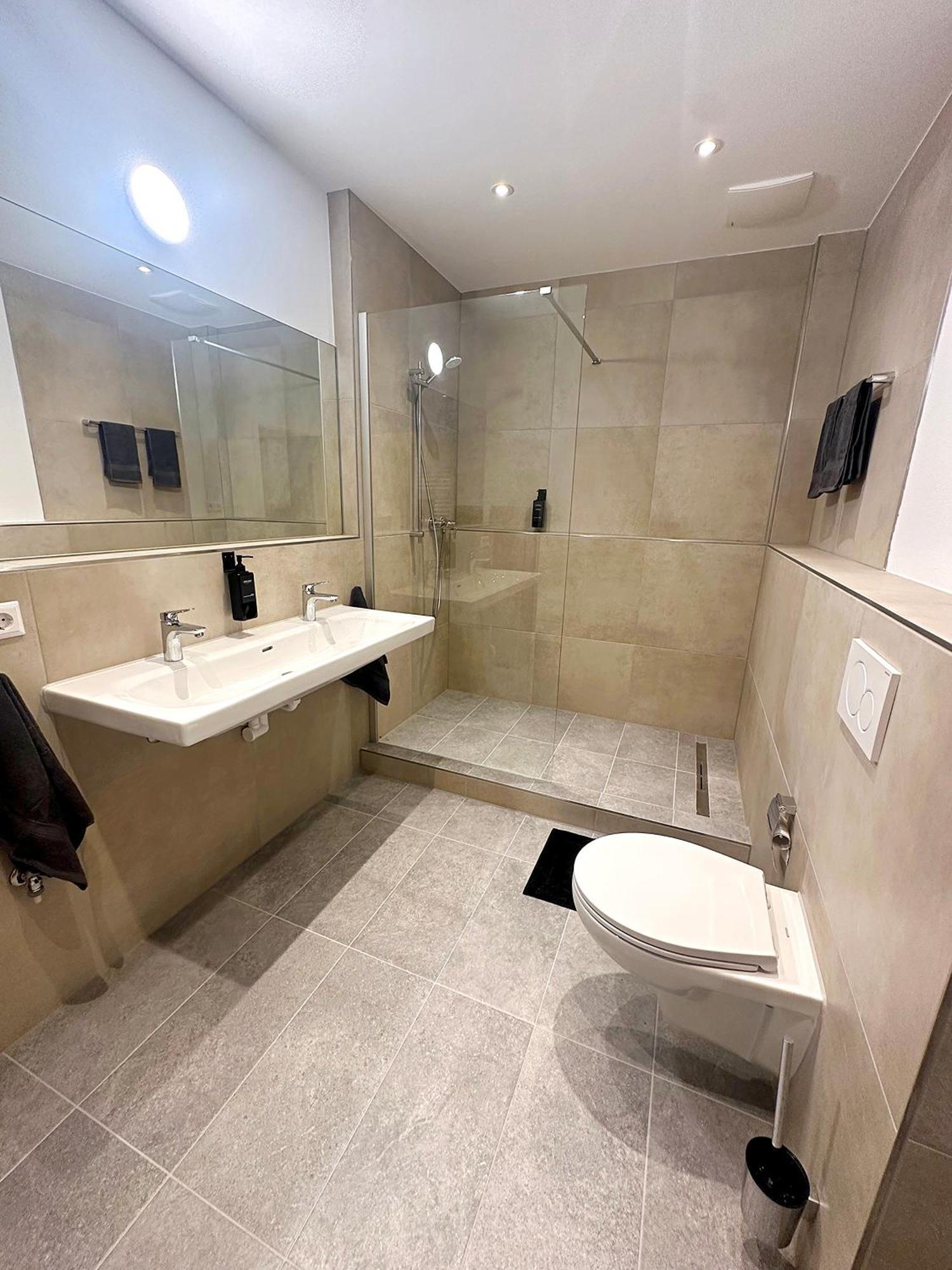 Seductive Apt, With High Class Stuttgart Bagian luar foto